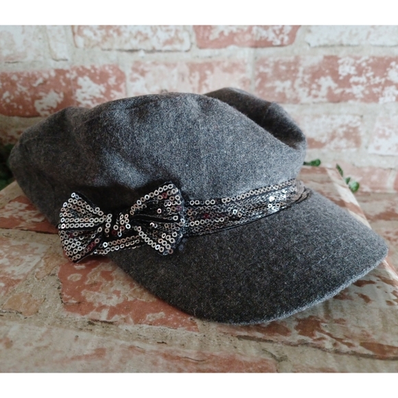 Sarasota Accessories Wool/Ble Sequin Bow Grady Cap - Picture 8 of 16